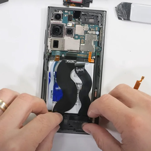 Samsung Phone repair in Laval, QC-1